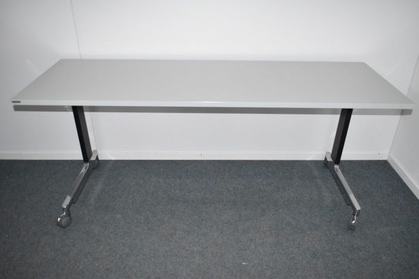 Konferenztisch, Klapptisch, Wiesner Hager, N-Table Rechteck Tisch, lichtgrau, schwarz, Chrom